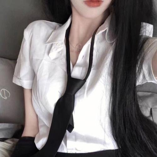 格林第二季海报